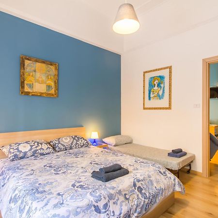 Arte House In The Historical Catania - Happy Rentals Eksteriør billede